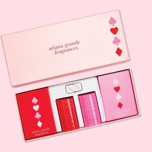 Ariana Grande Poker Set limited edition collection